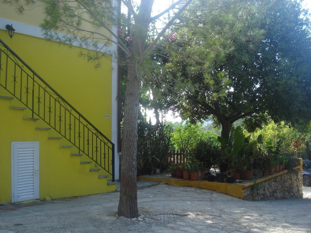 Villa Theodora Keri ภายนอก รูปภาพ